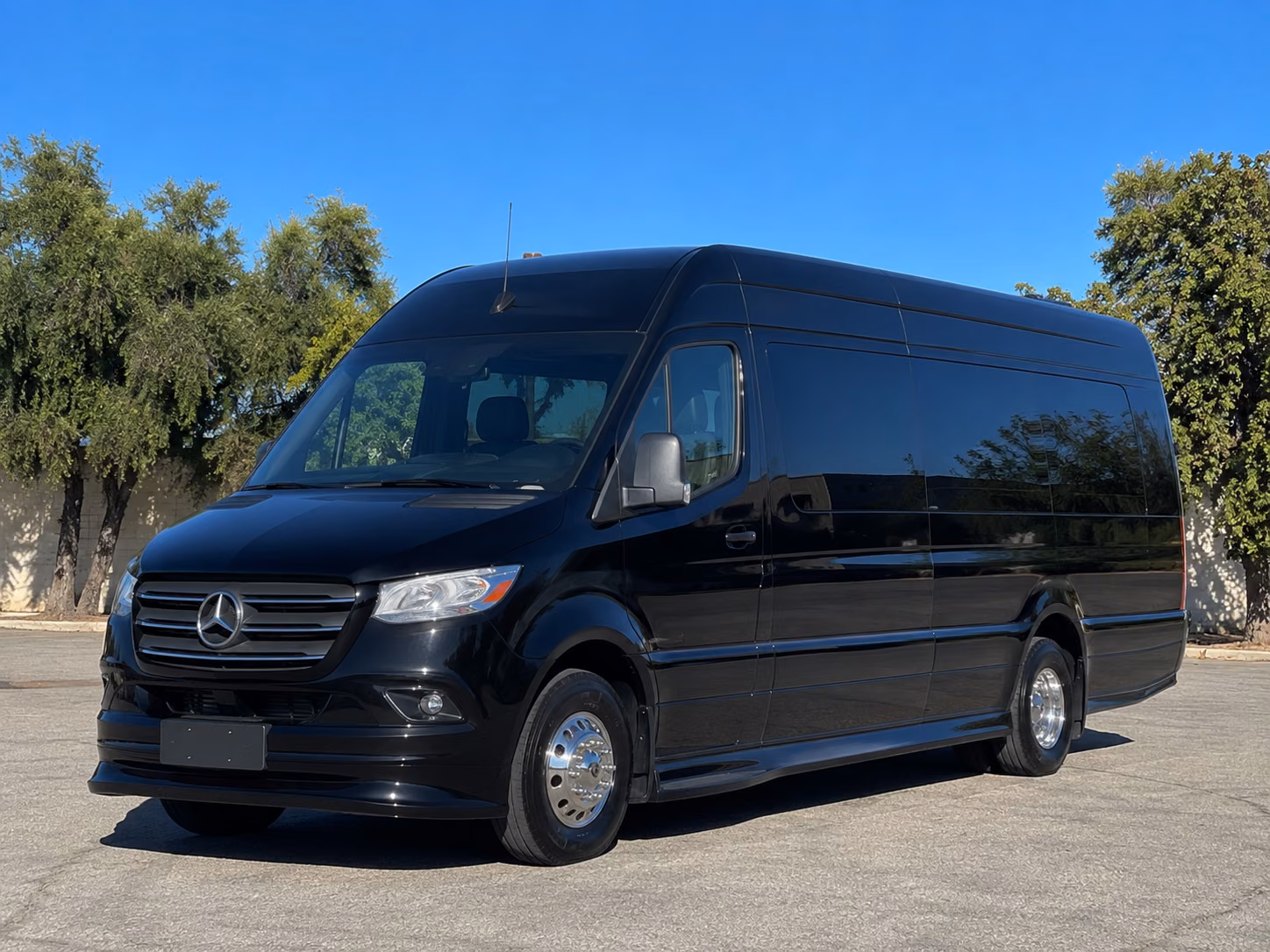 transportation serving milford and nearby cities