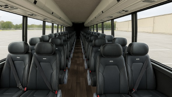 milford 18 passenger minibus rental